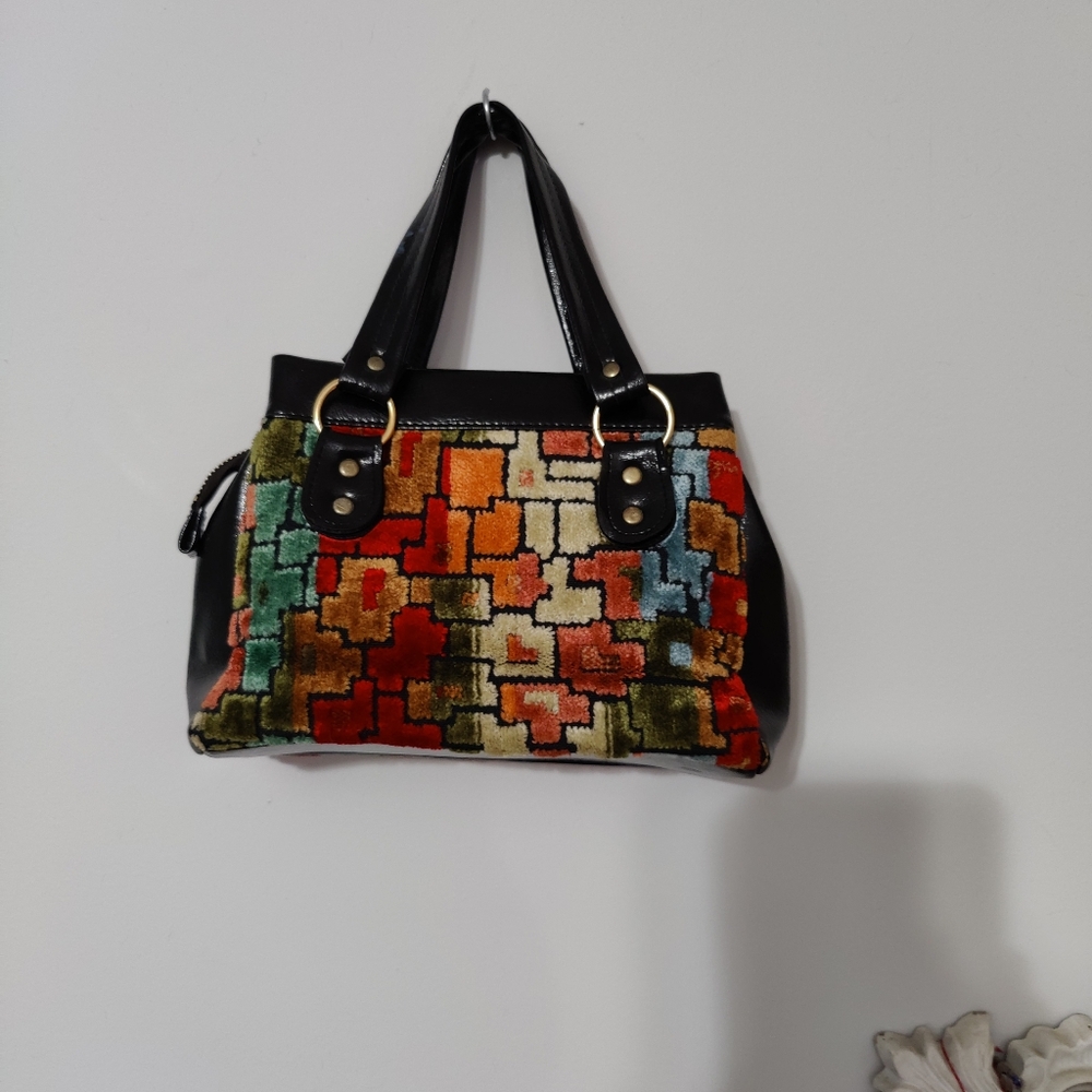 carpet tapestry vintage handbag purse black patent leather iconic 70s chic - Picture 7 of 7